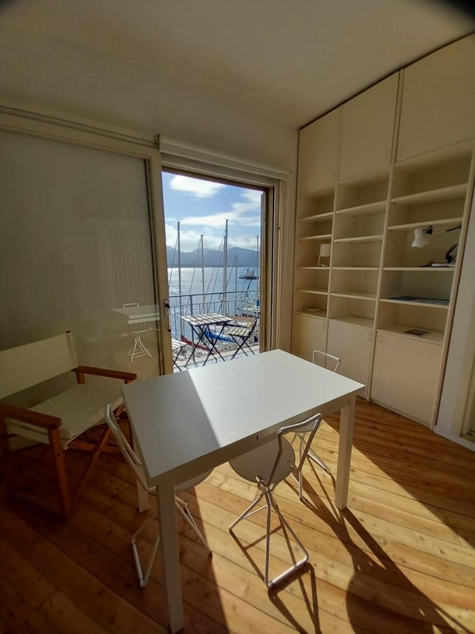 Monolocale La Darsena Apartment ปอร์โตแฟร์ราโย ภายนอก รูปภาพ